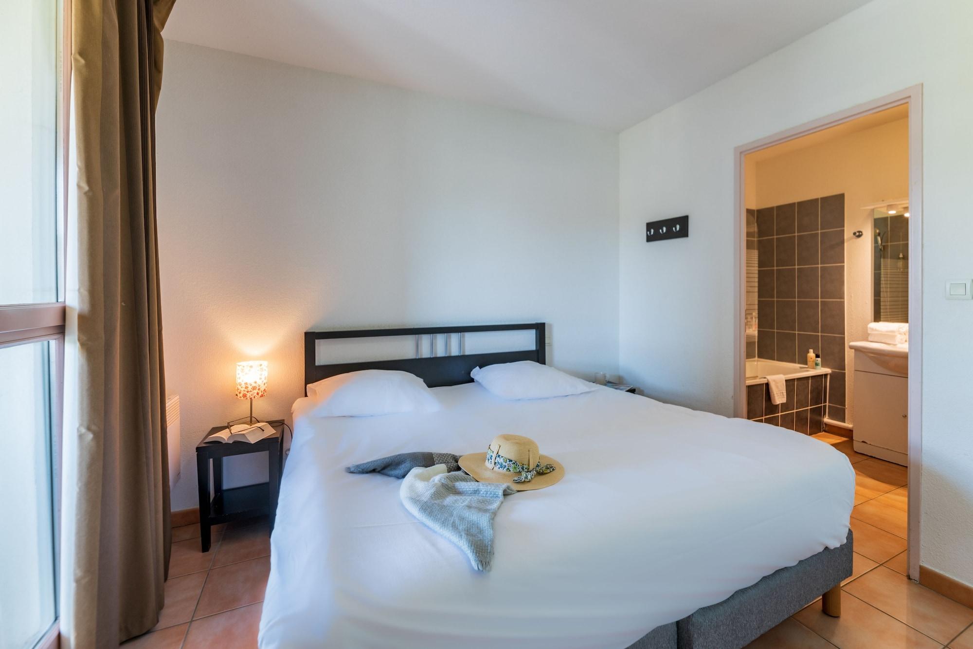 Cerise Carcassonne Sud Hotel Bagian luar foto