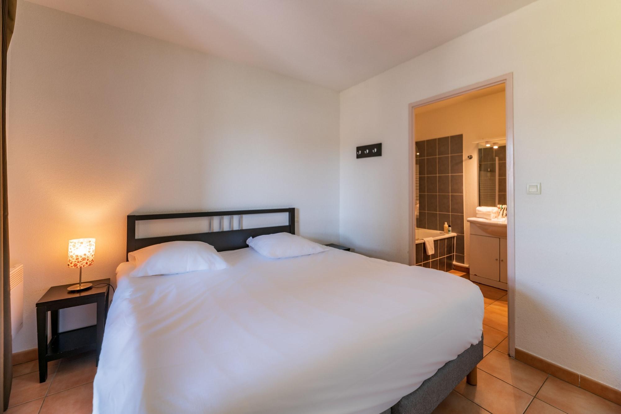 Cerise Carcassonne Sud Hotel Bagian luar foto