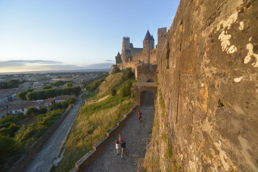 Cerise Carcassonne Sud Hotel Bagian luar foto